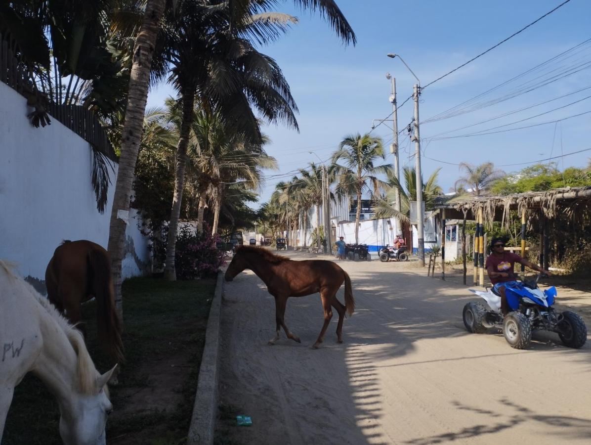 Los Almendros De Манкора Экстерьер фото